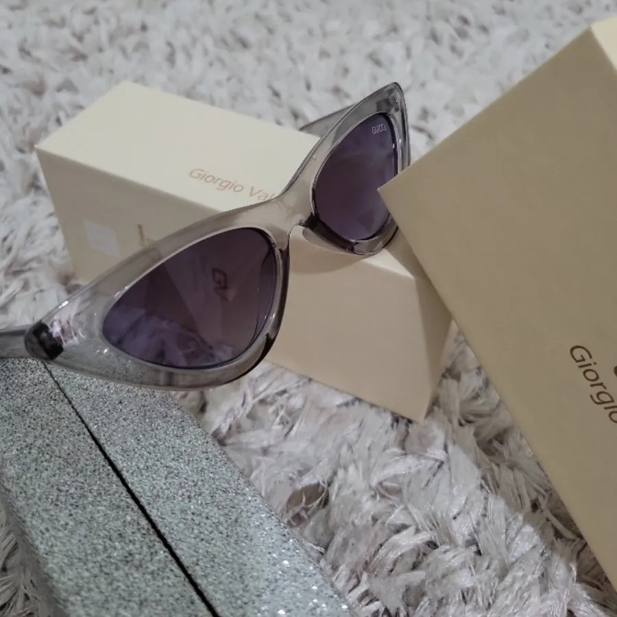 عینک افتابی گربه ای gucci