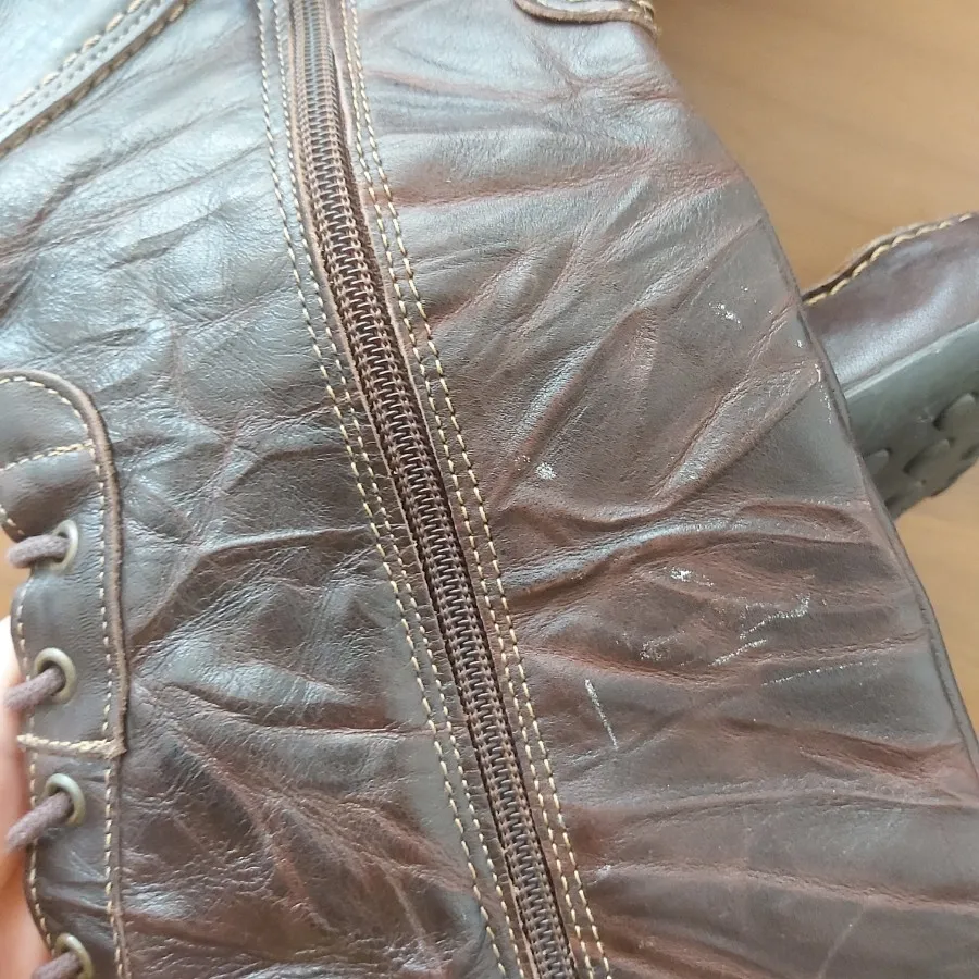 بوت بلند قهوه ای
