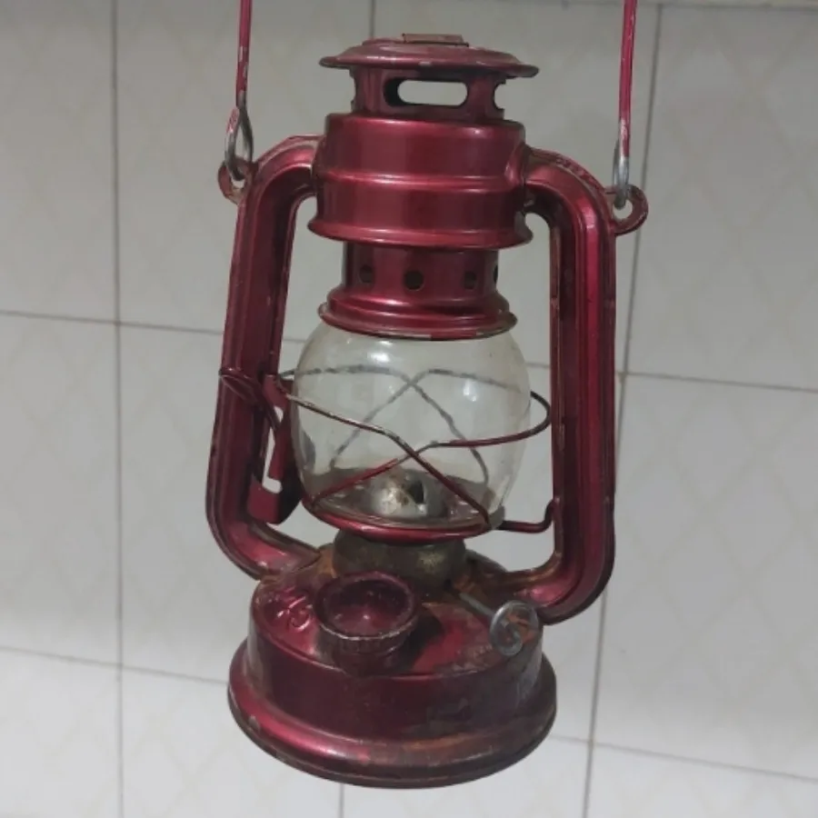 فانوس زرشکی