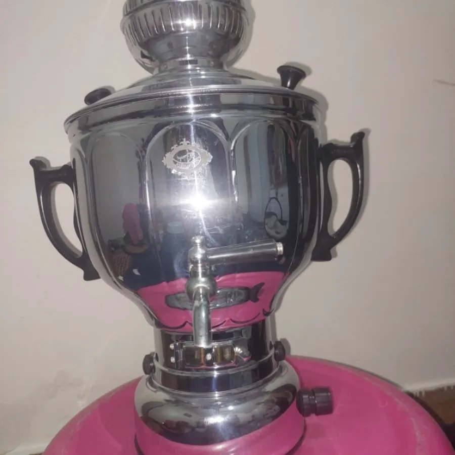 سماور تمام برنجی عالی نصب