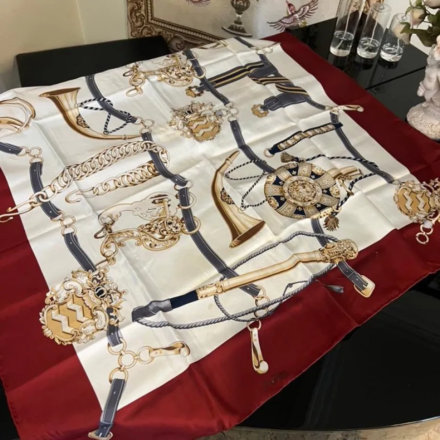 مینی اسکارف
