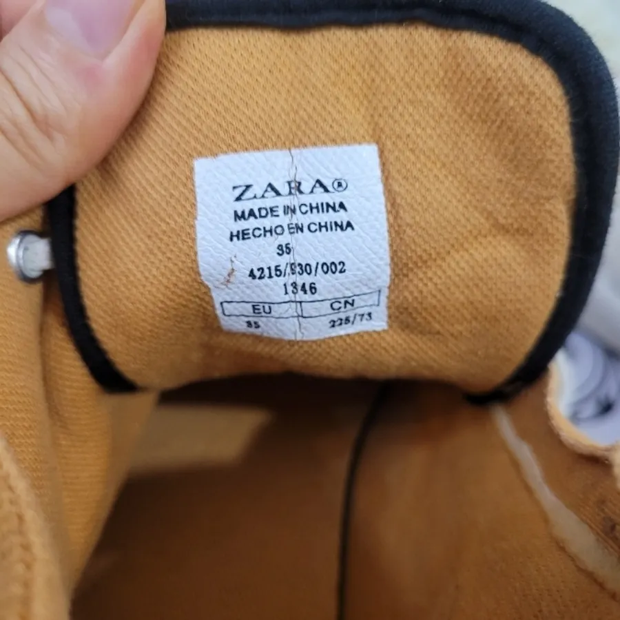 کفش بچه گانه زارا