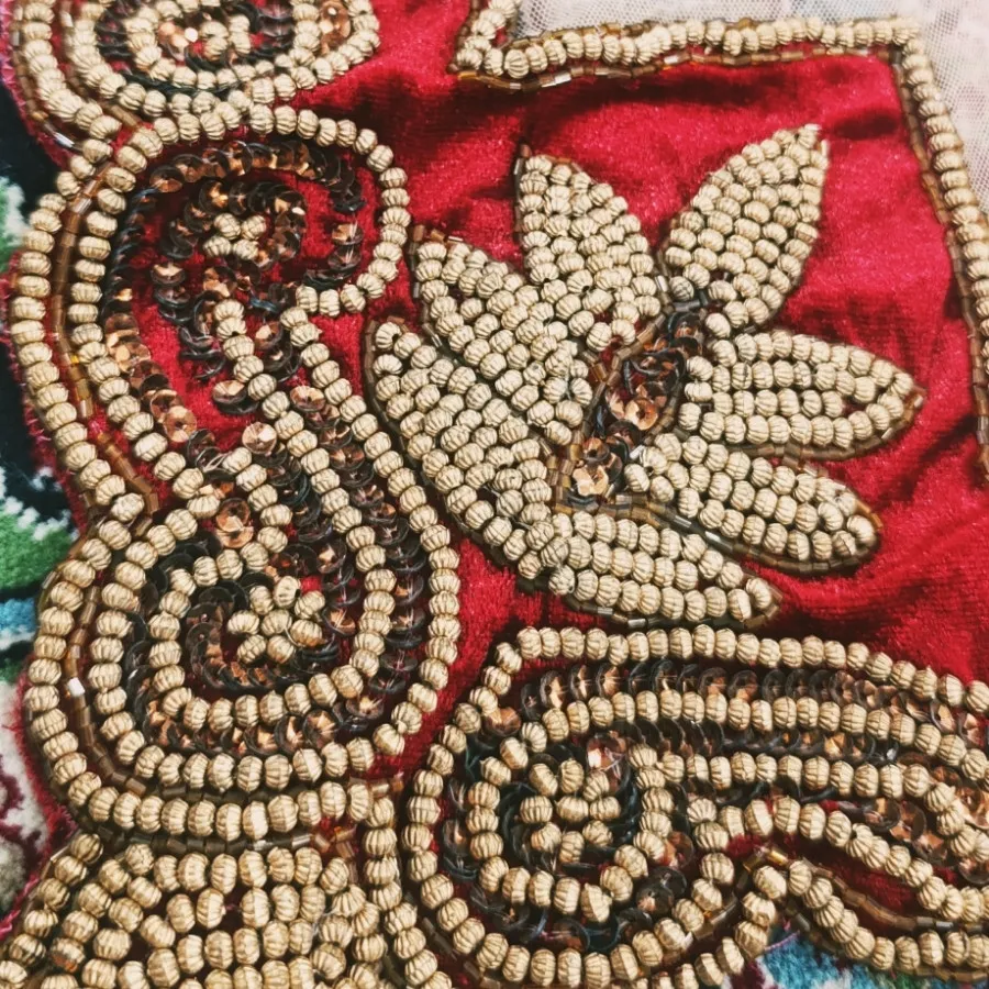 رومیزی ملیله دوزی کار دست