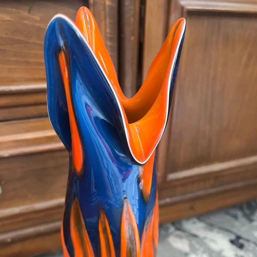 گلدان شیشه ای