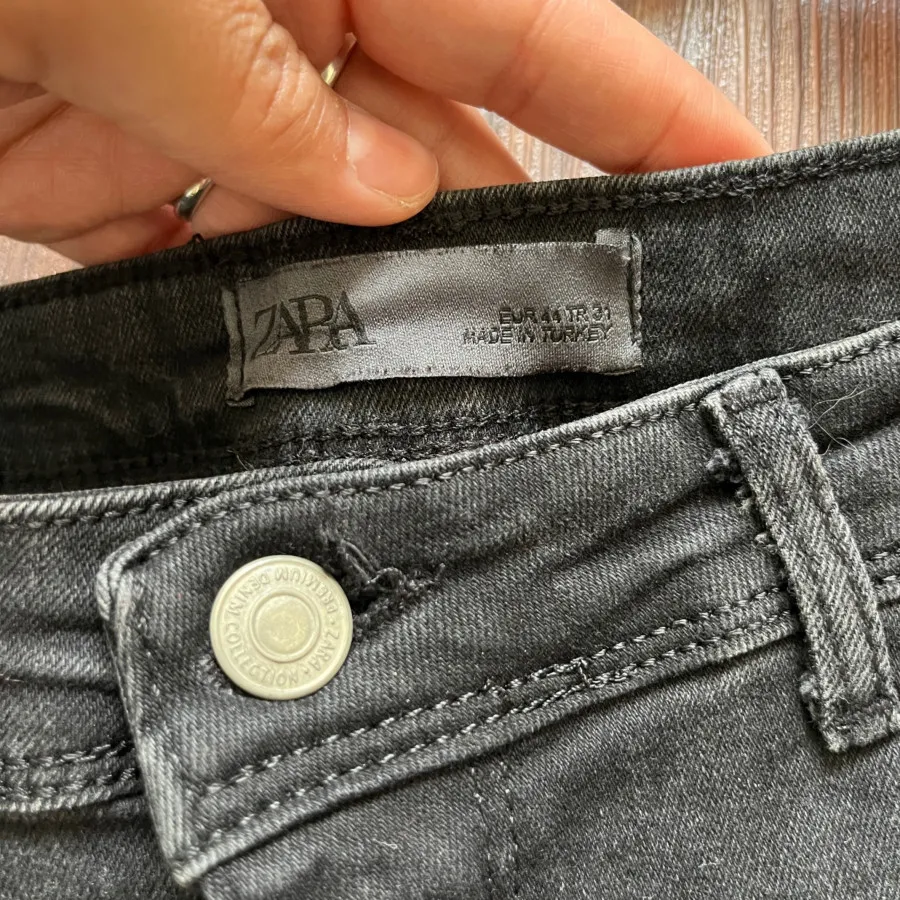 شورت جین ZARA