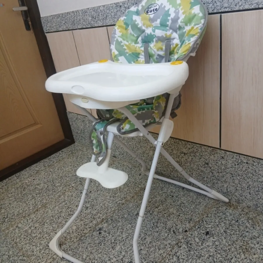 میز غذاخوری کودک