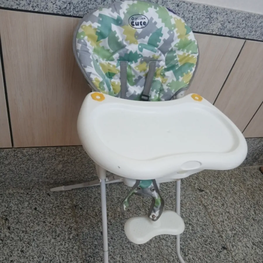 میز غذاخوری کودک