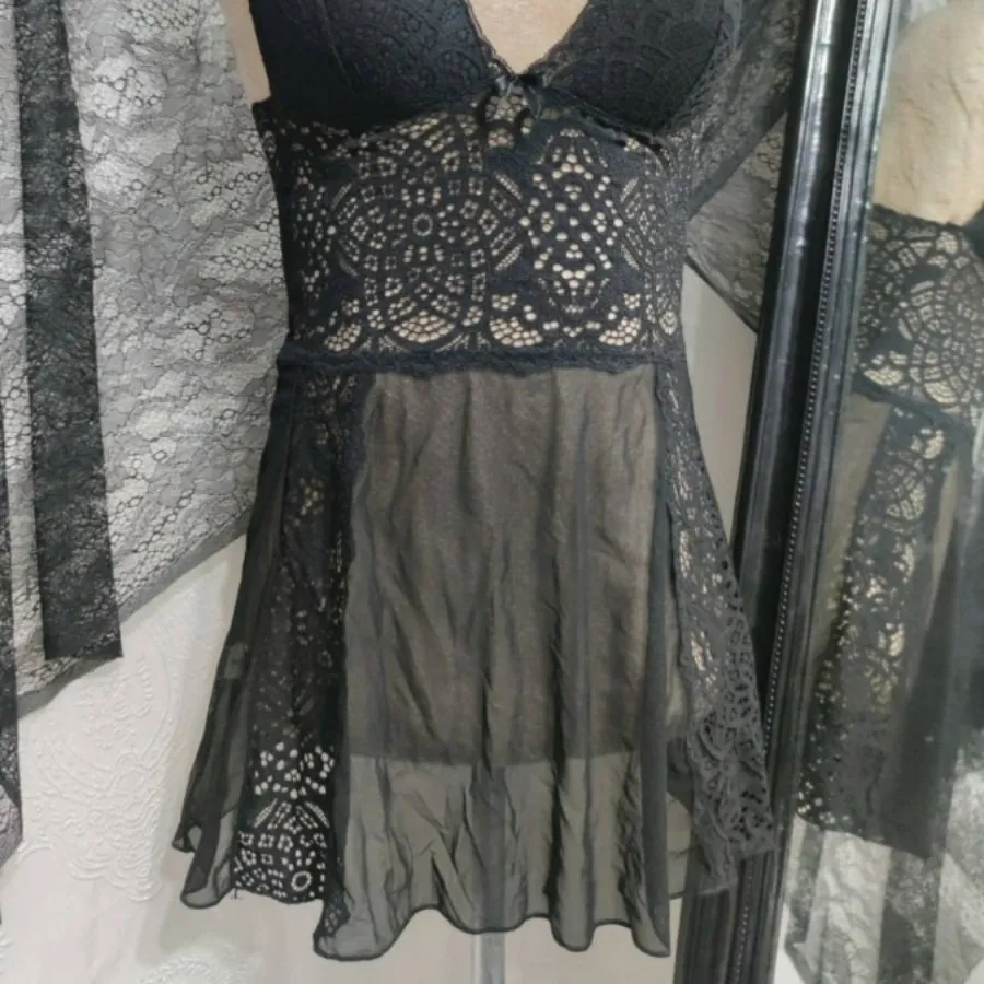 لباس خواب گیپور دار
