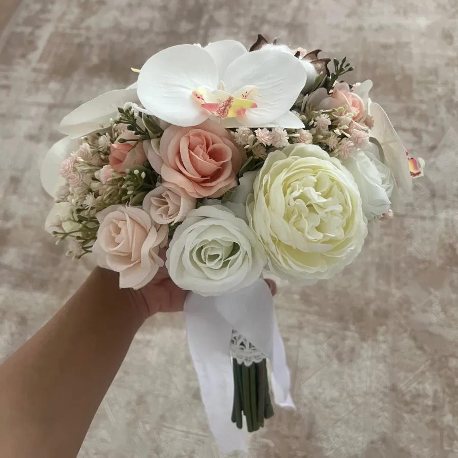 دسته گل عروس