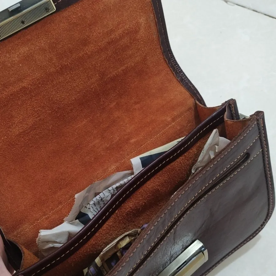 کیف تمام چرم پاسپورتی