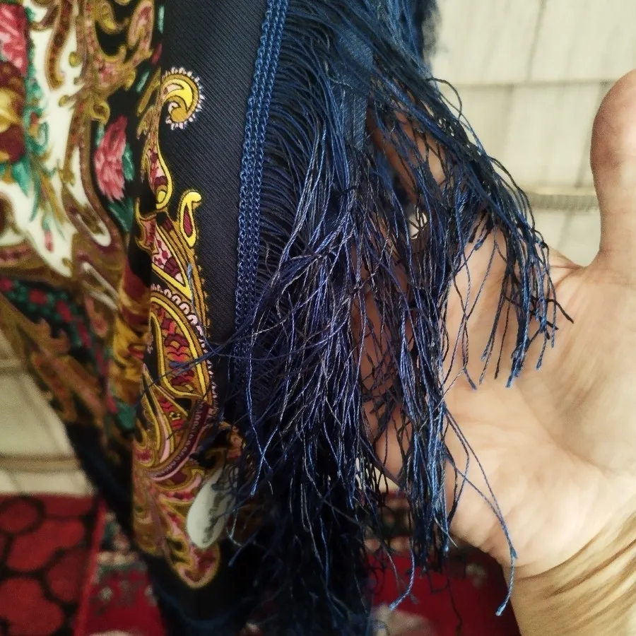 روسری نونو ریشه دار