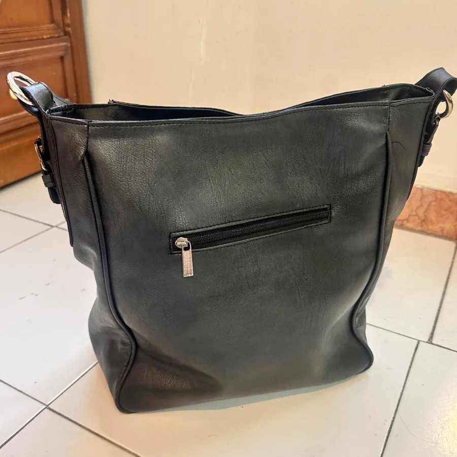 کیف رودوشی چرم