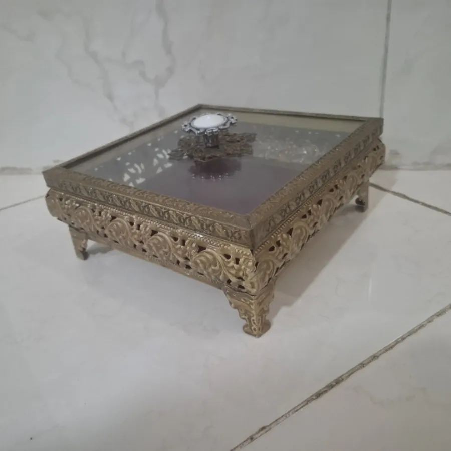شکلات خوری