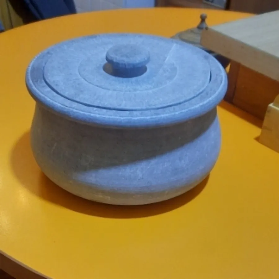 ظرف دیزی سنگی