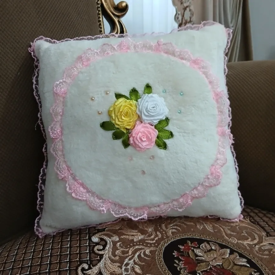 کوسن رباندوزی شده