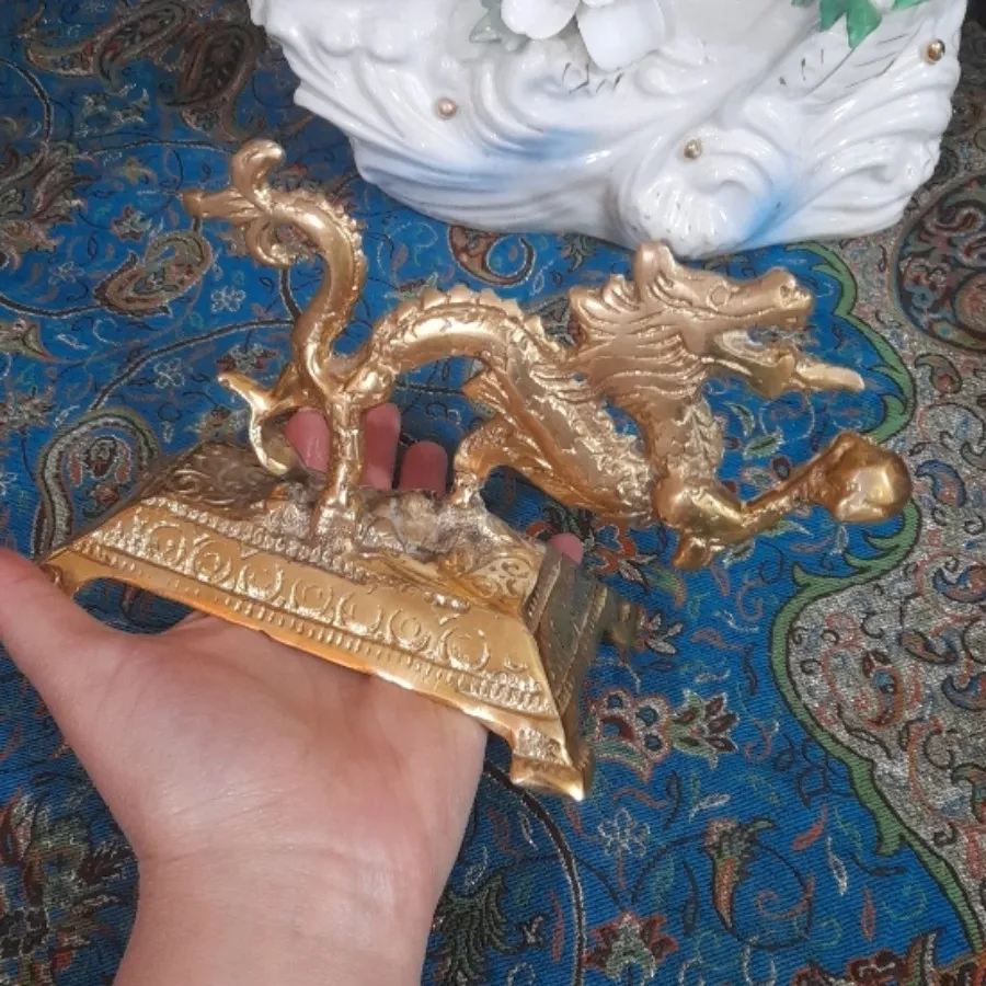 اژدهای برنزی