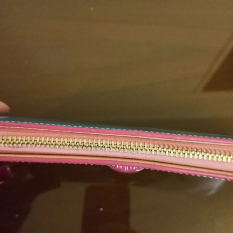 کیف پول زنانه