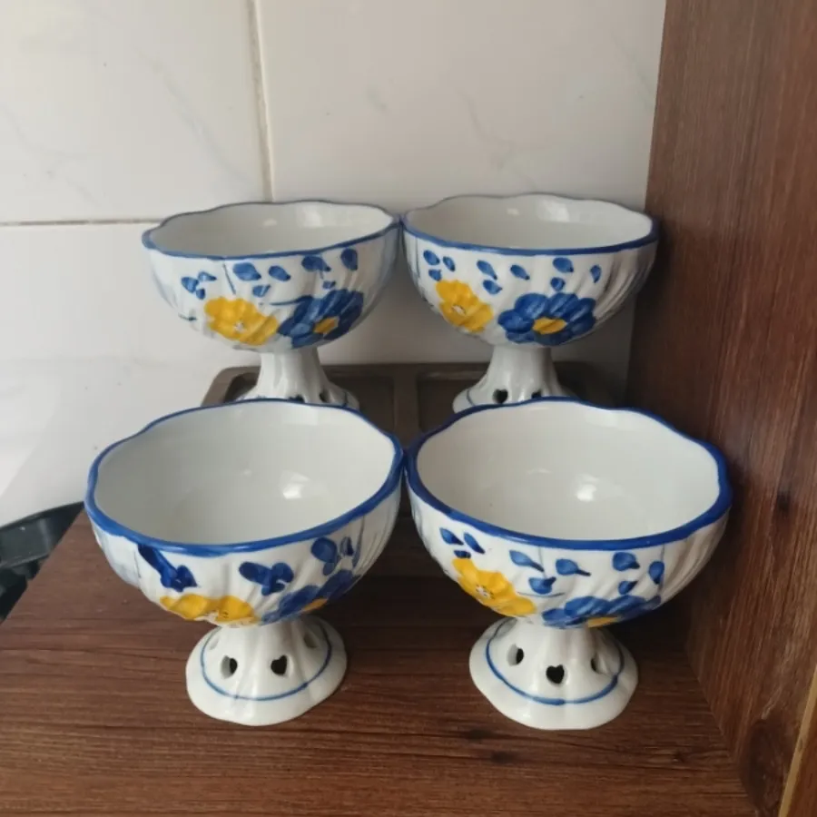 بستنی خوری مارک گل پنبه