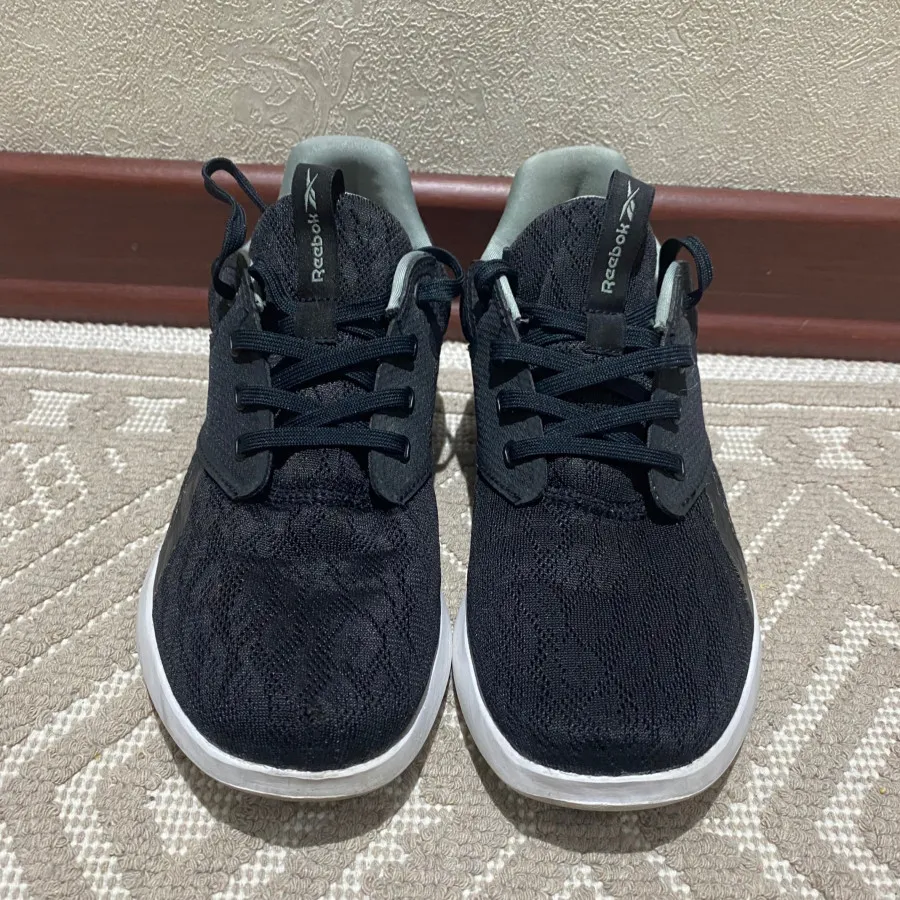 کفش Reebok
