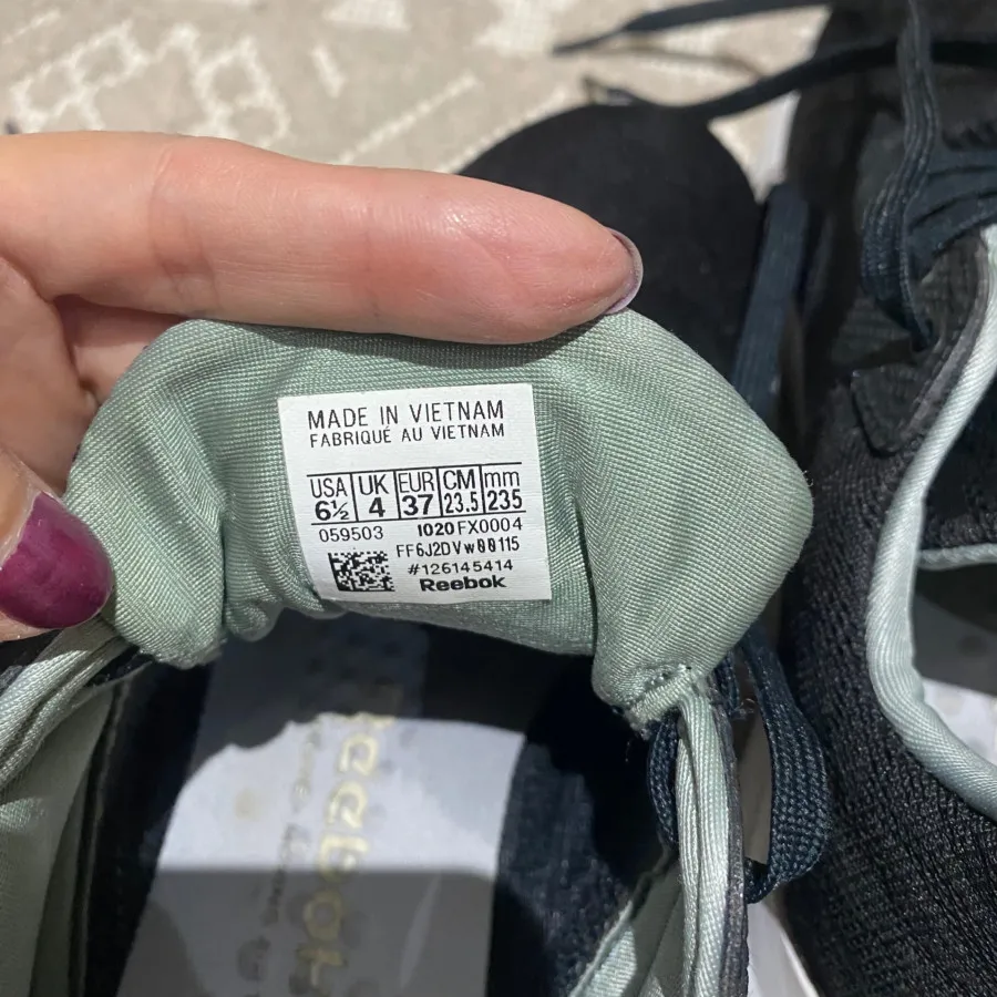 کفش Reebok