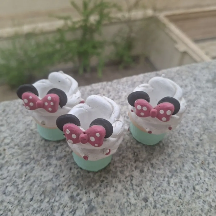 ظرف خلال
