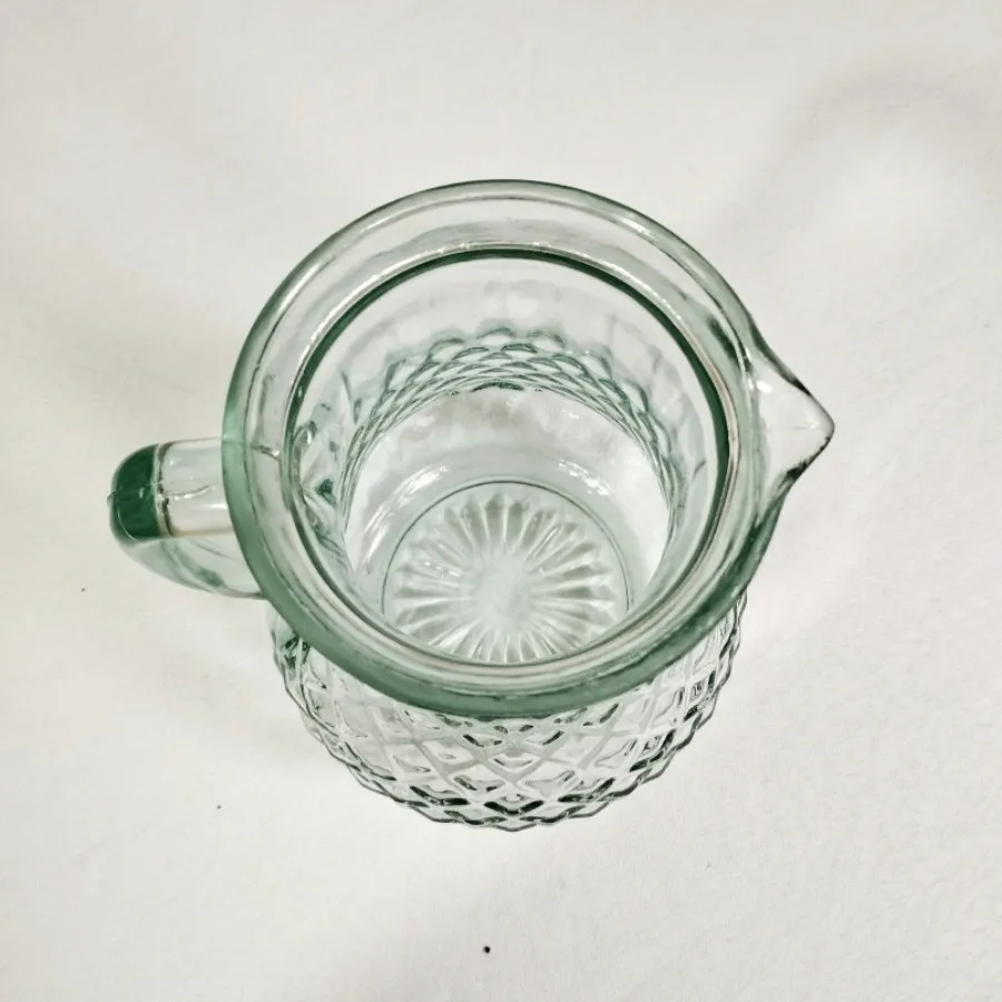 پارچ خشتی قدیمی
