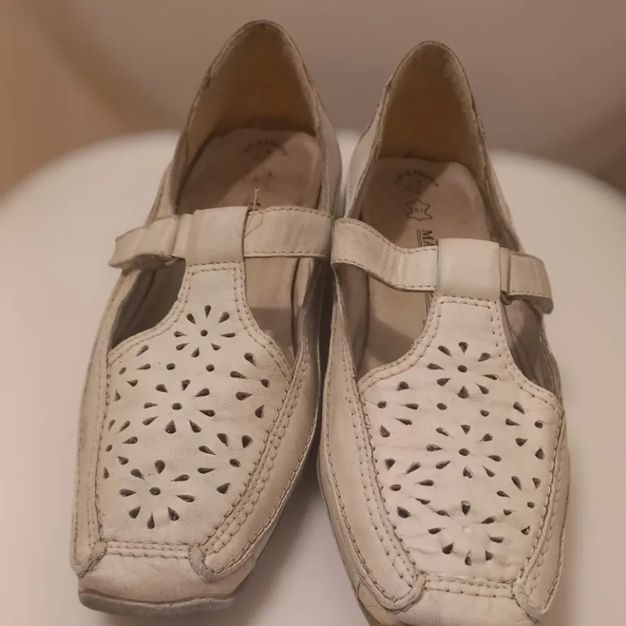 کفش راحت و کژوال