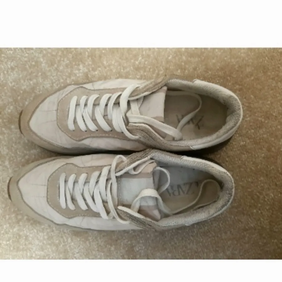 کفش زارا اصل کرمی 40