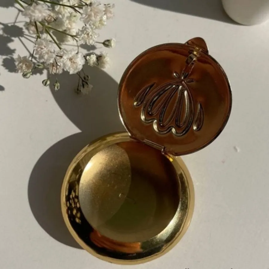 آویز یا چارم وارداتی