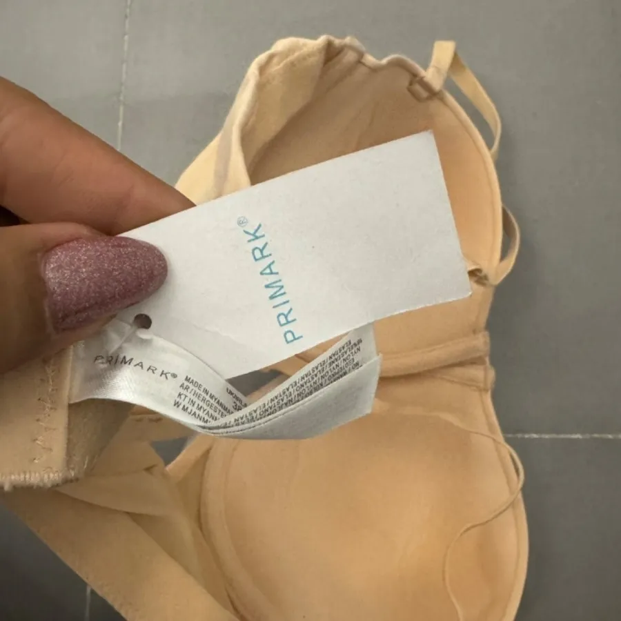 سو تین  primark