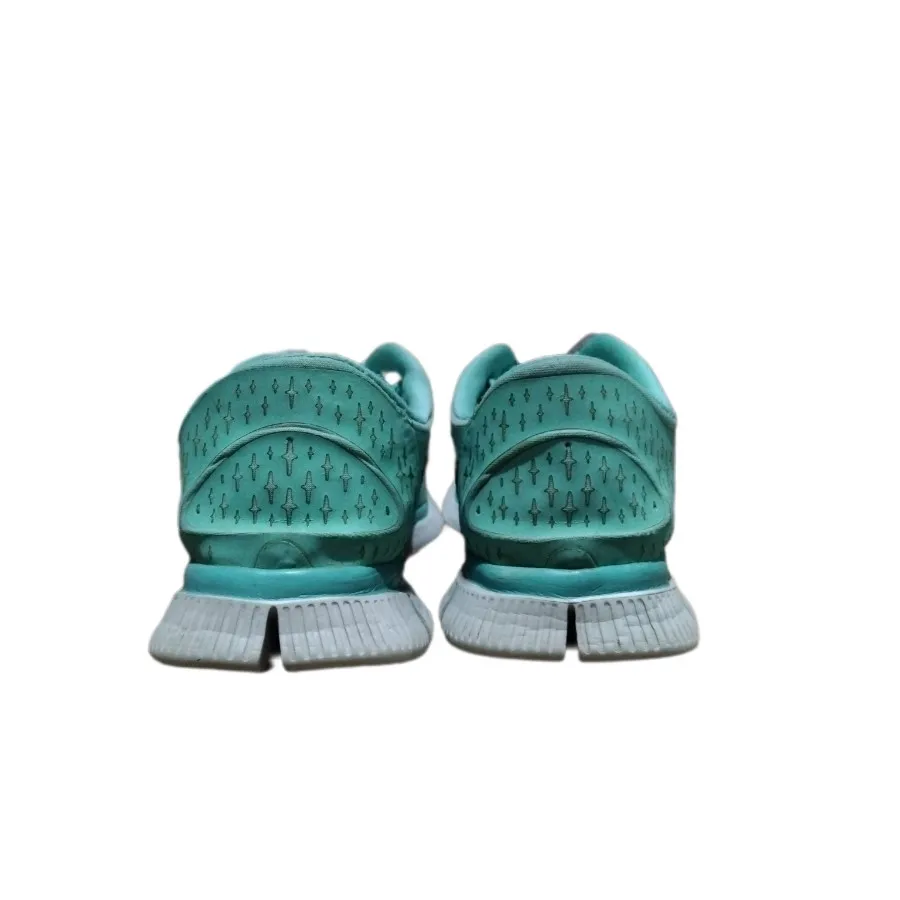 کفش ورزشی NIKE