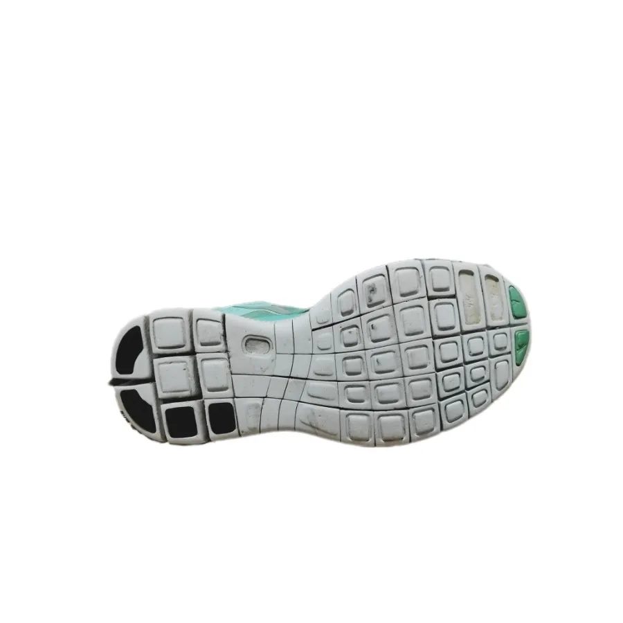 کفش ورزشی NIKE