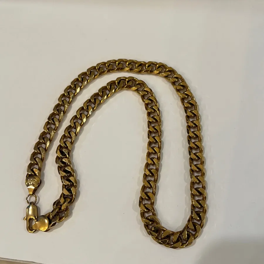 گردنبند کارتیر