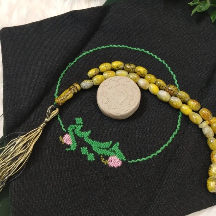 جانماز کیفی گلدوزی