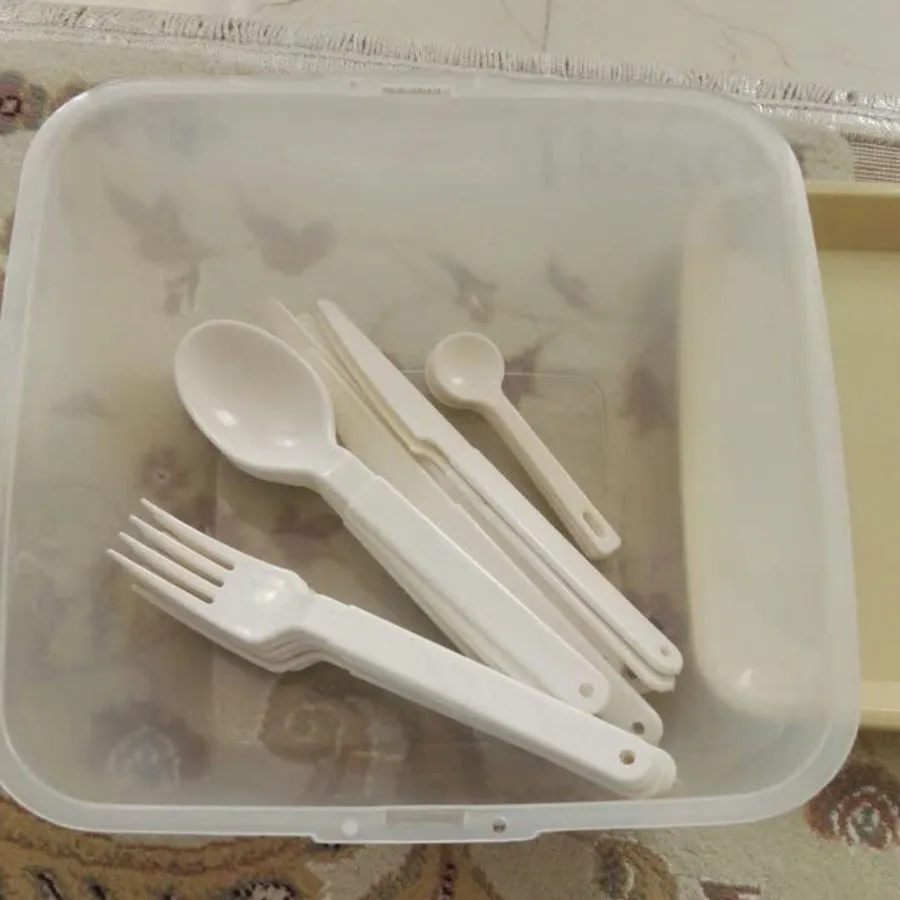 سرویس ظروف مسافرتی