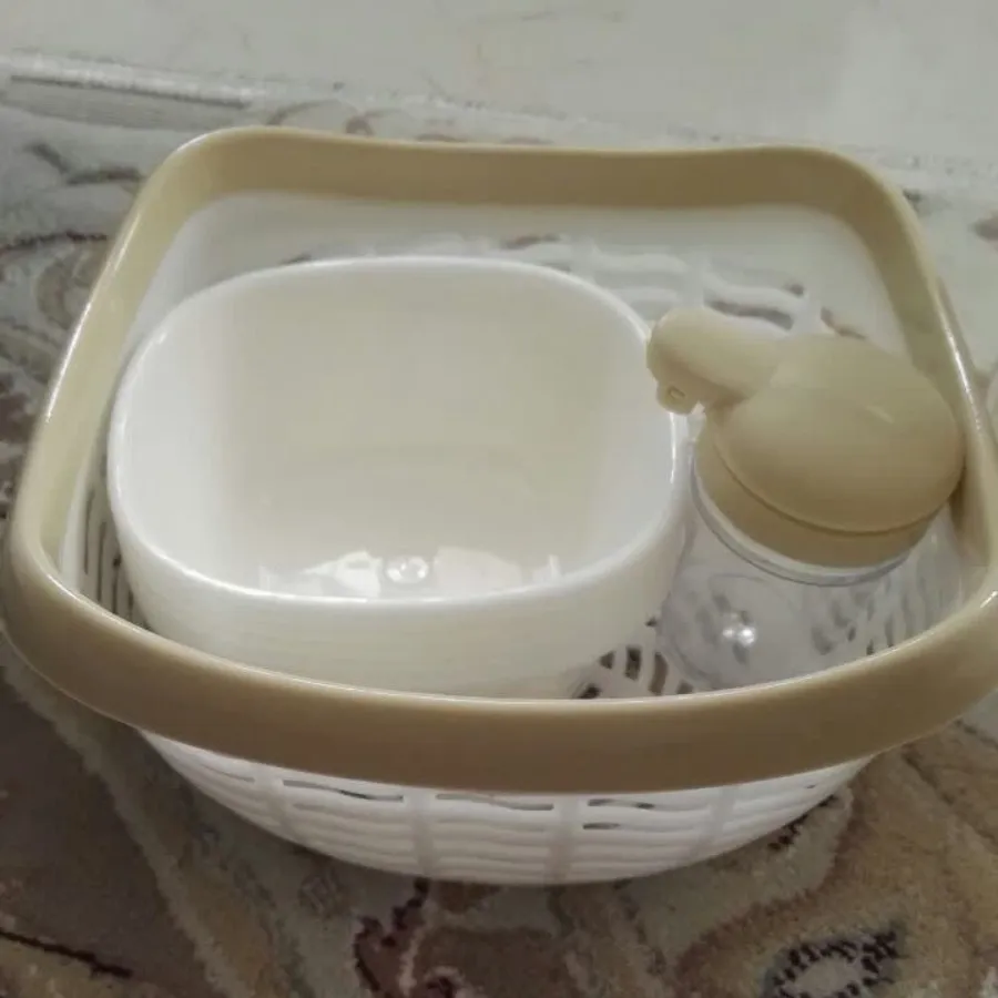 سرویس ظروف مسافرتی