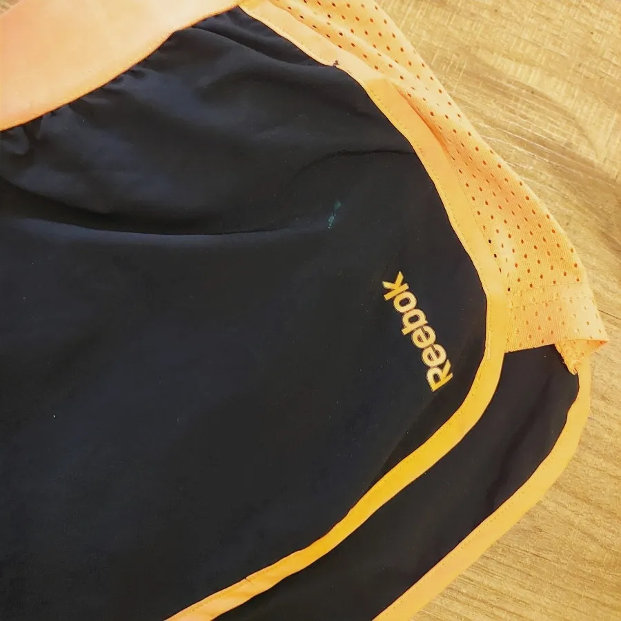 شلوارک Reebok