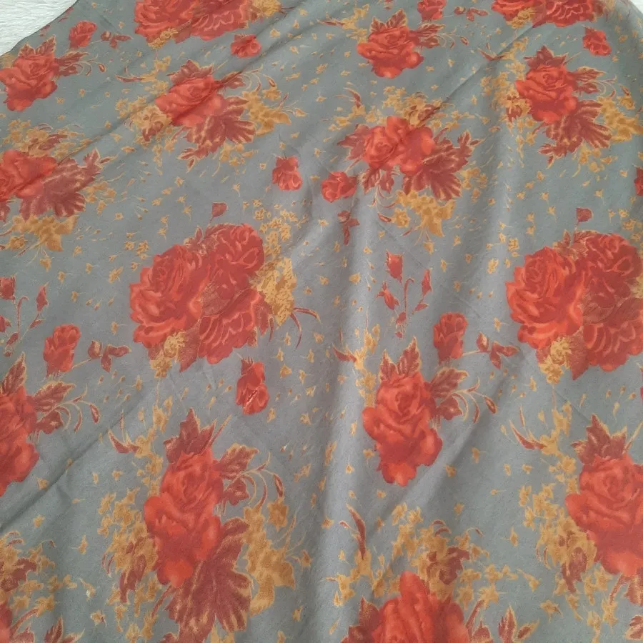 روسری طوسی قرمز نو