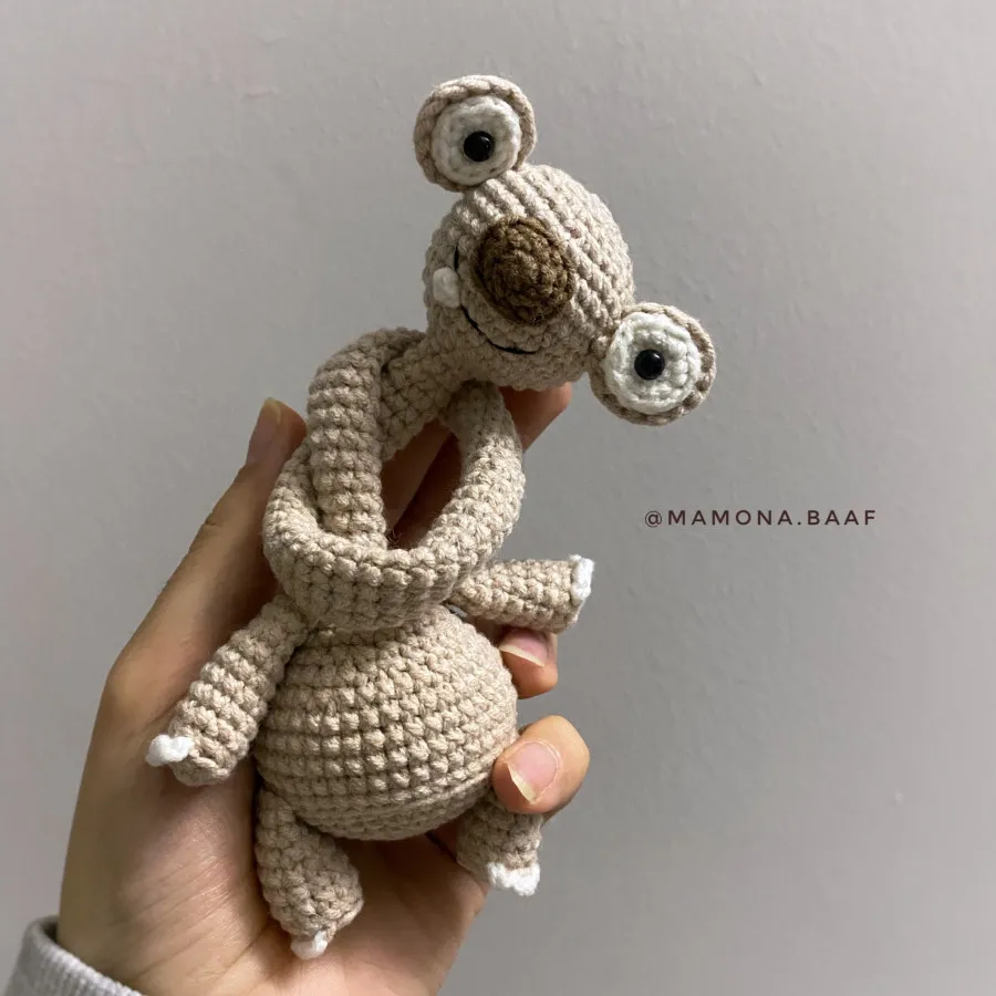 عروسک بافتنی