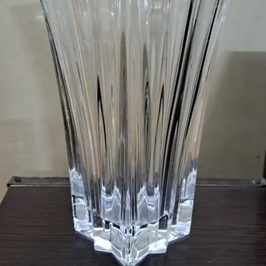 گلدان بزرگ کریستال