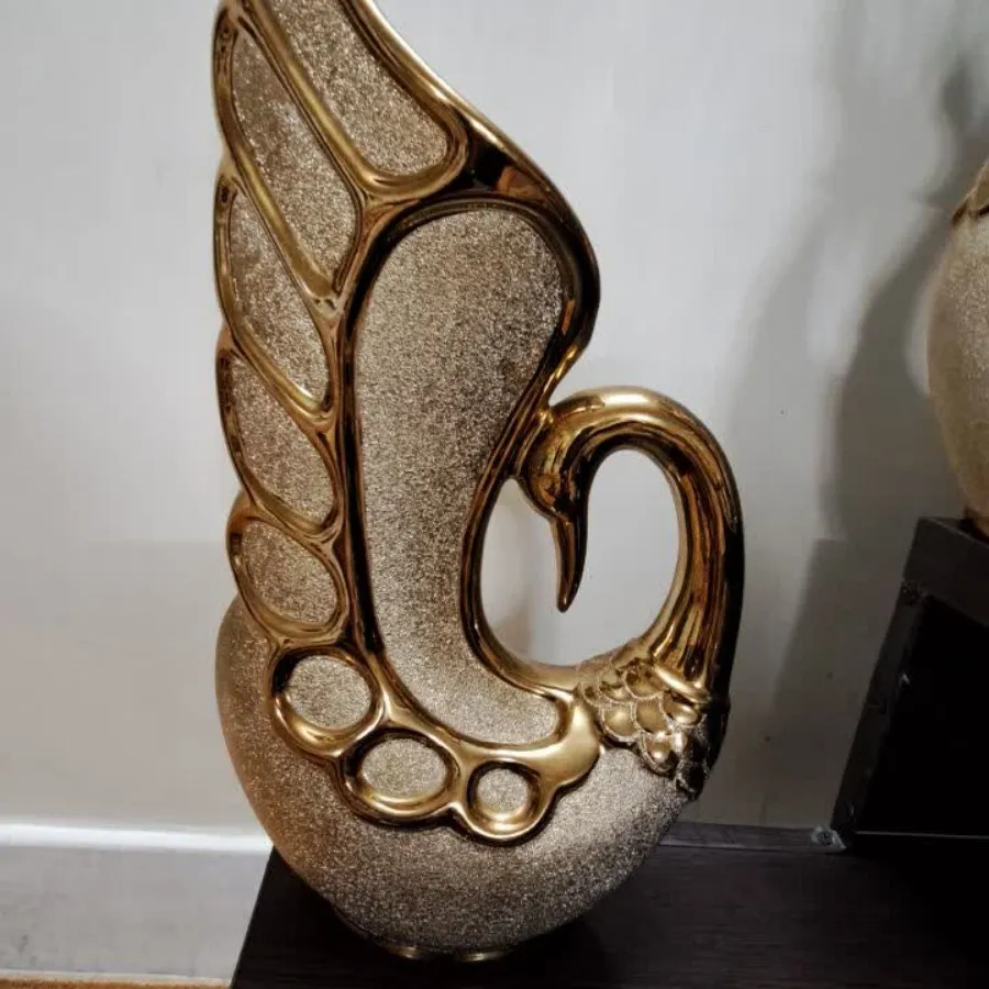 سه طاووس سرامیکی