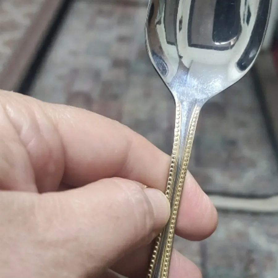 قاشق چنگال غذاخوری