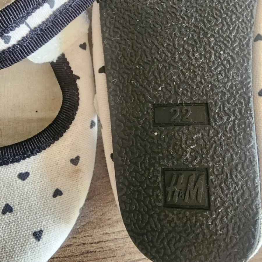 کفش دخترونه H&M