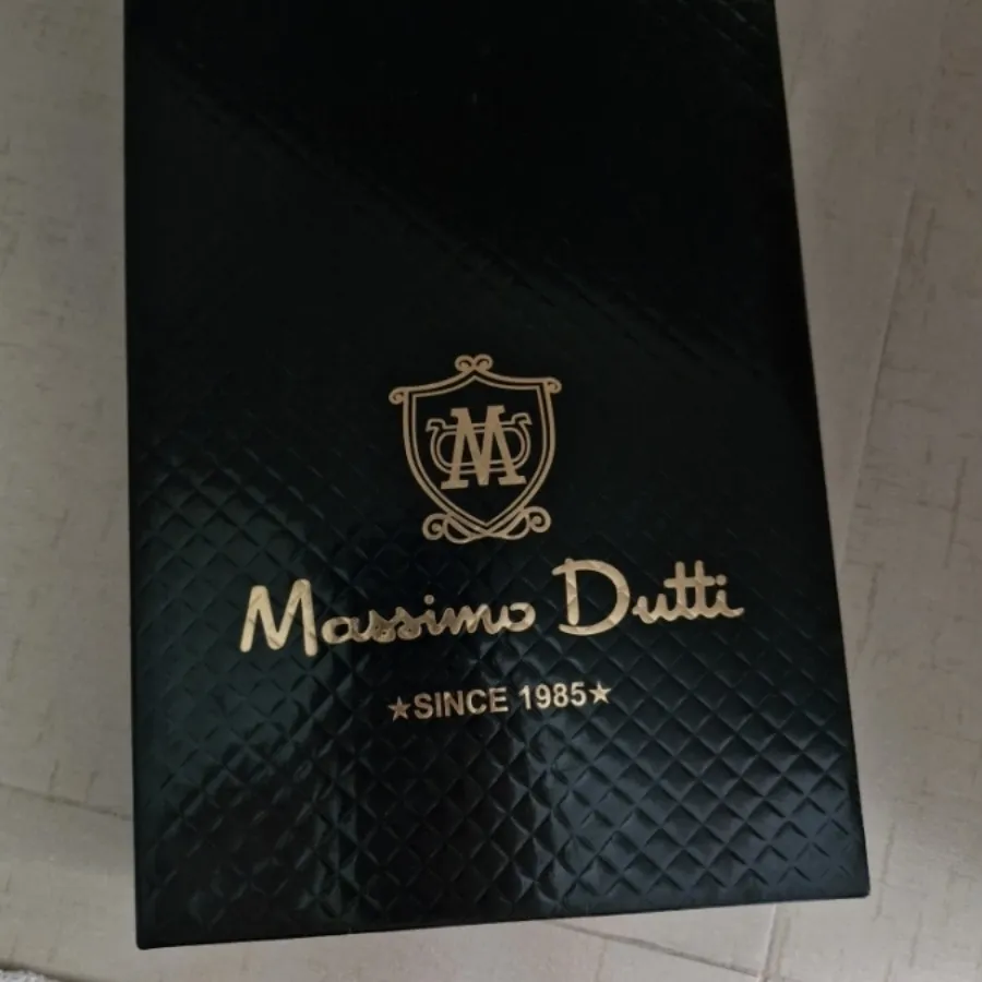 پیراهن مردانه