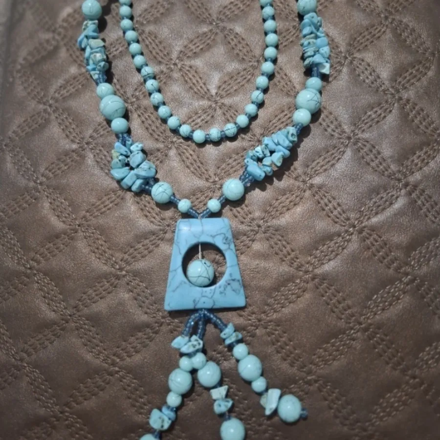 روومانتویی فیروزه