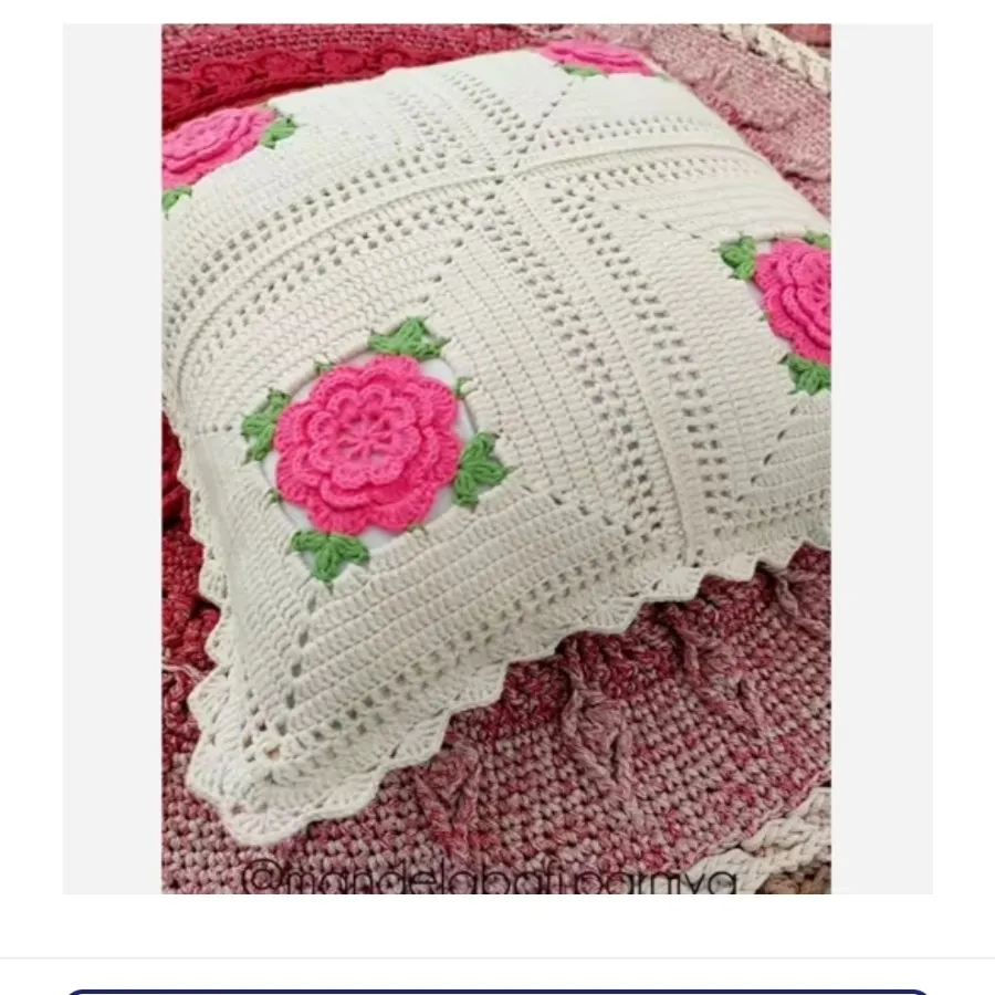کوسن گل برجسته