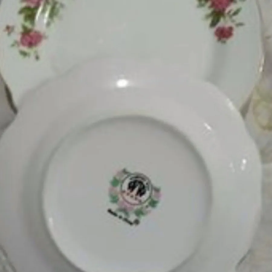 بشقاب گلسرخی آنتیک