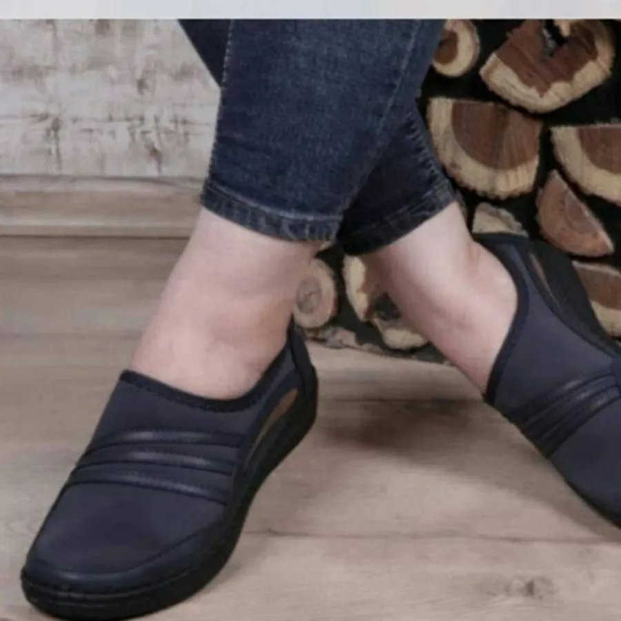 کفش سبز زیتونی