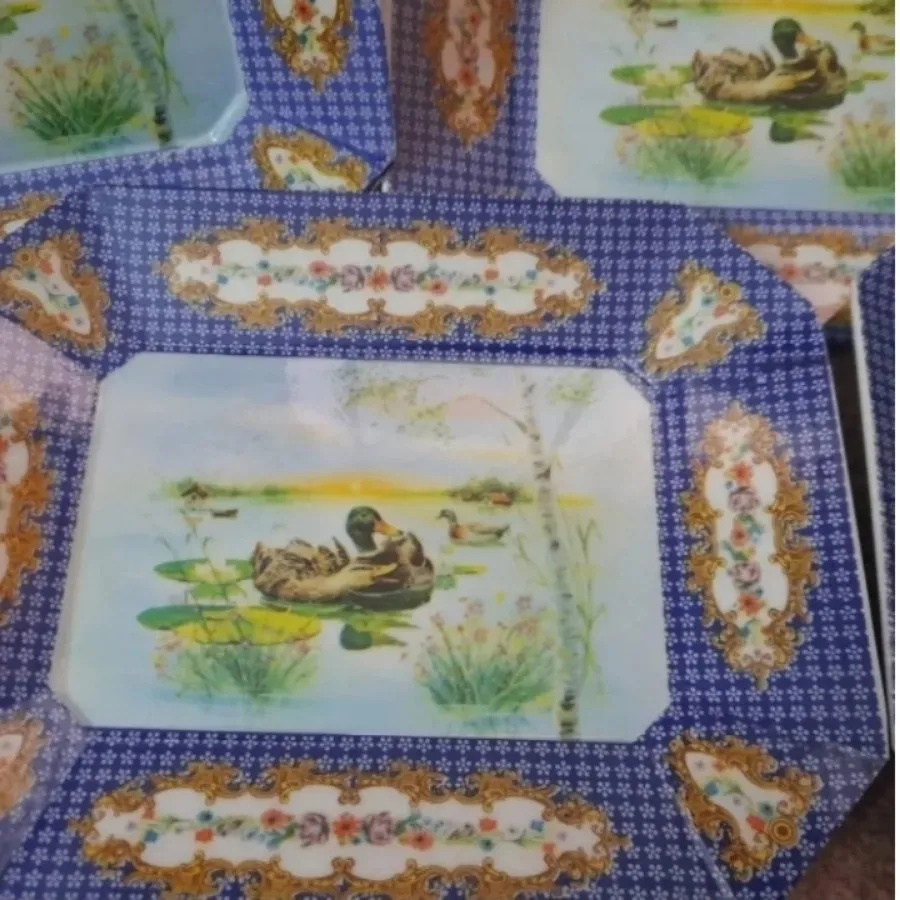 پیش دستی قدیمی
