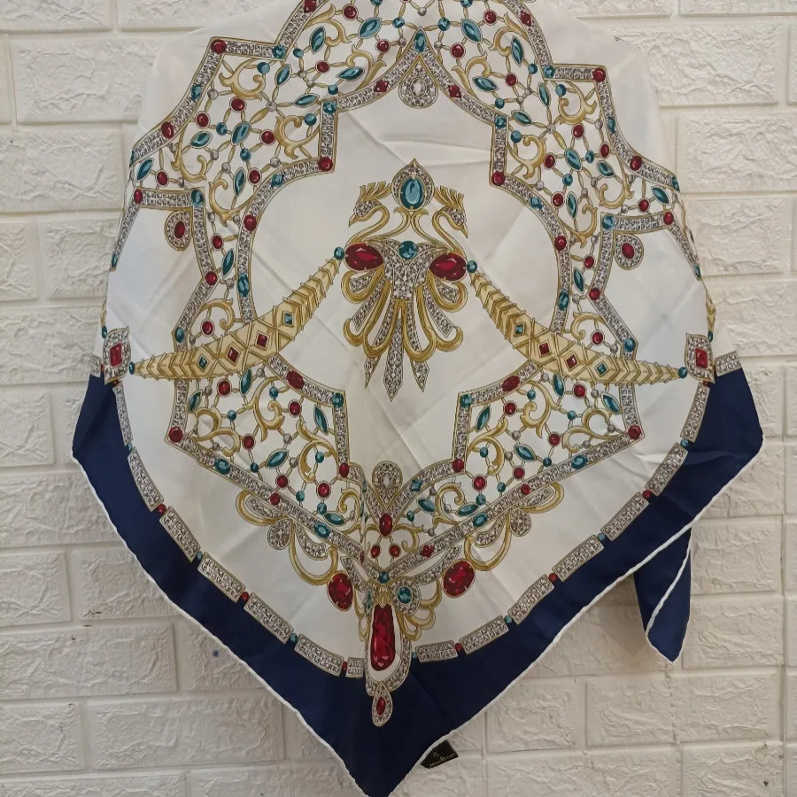 روسری مجلسی